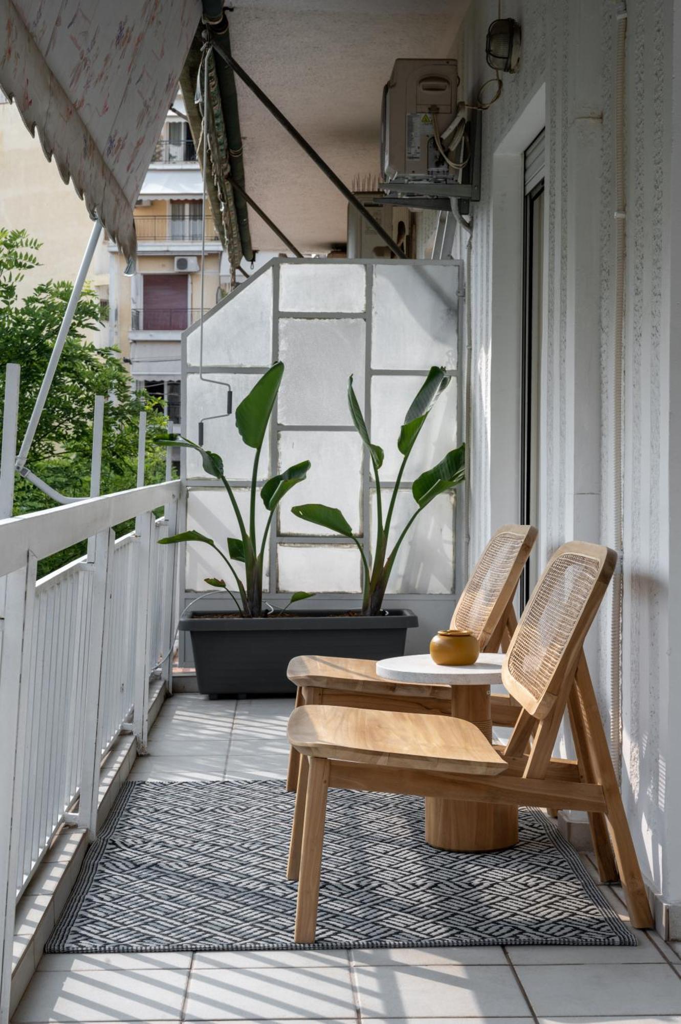 Athens' Gem: Fun, Sun & Your Koukaki Run! エクステリア 写真